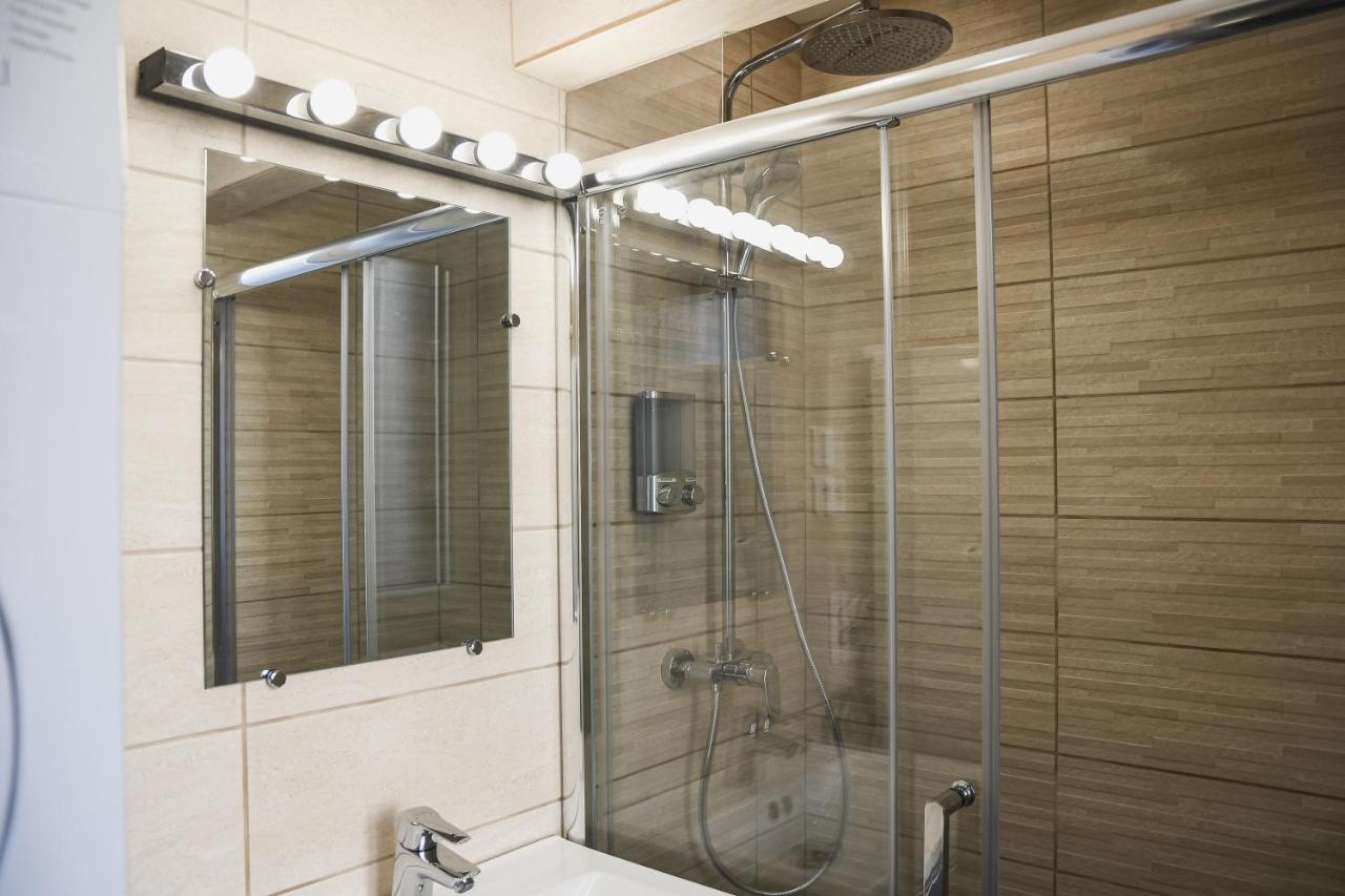 Monkey 2 Salles De Bain Hypercentre 6 Pers Epernay Bagian luar foto